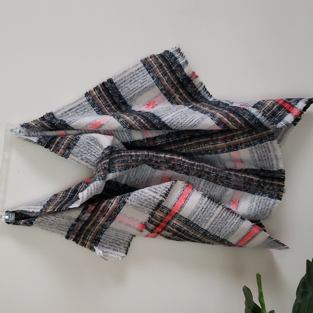 Plaid print chunky blanket scarf, size 31x62